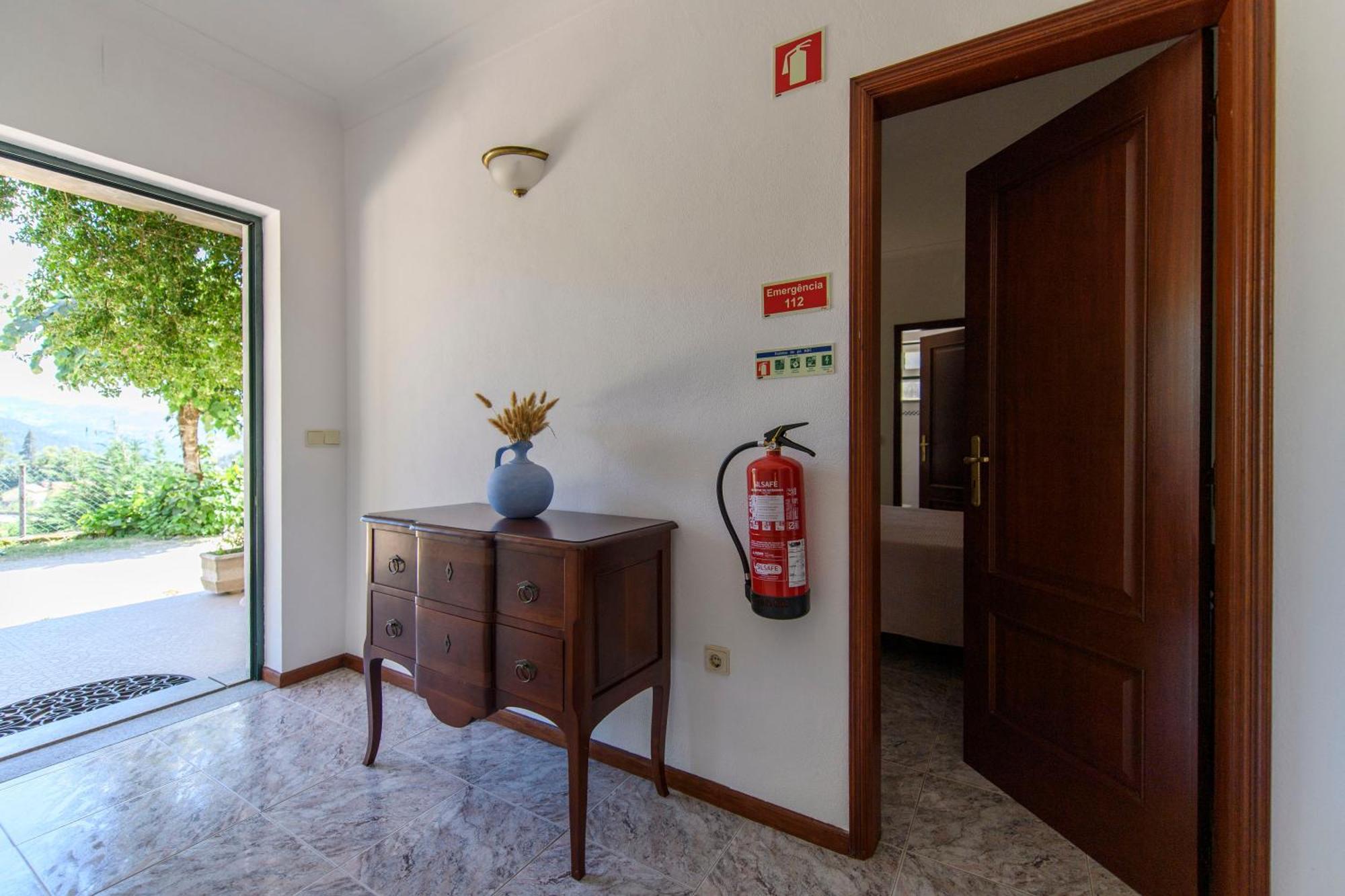 Afonso'S House Geres I Villa Braga Ngoại thất bức ảnh