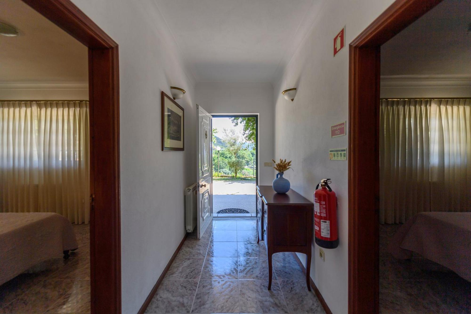 Afonso'S House Geres I Villa Braga Ngoại thất bức ảnh